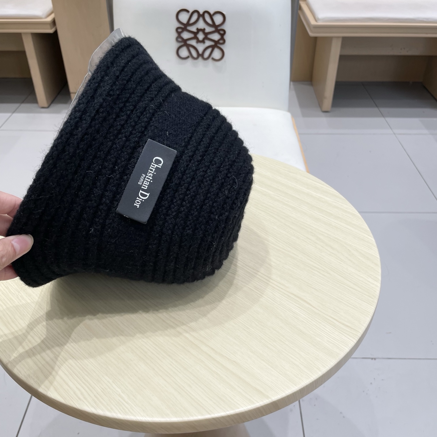 DIOR迪奥2025休闲加厚针织渔夫帽女大头围百搭秋冬防风栗子色毛线盆帽