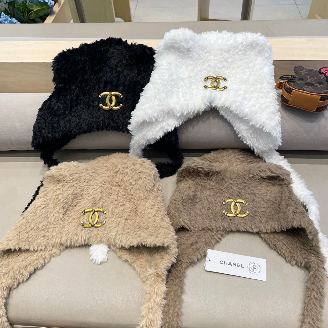 Chanel 小熊耳朵绑带帽子女毛绒秋冬季保暖护耳针织毛线帽显脸小套头冷帽