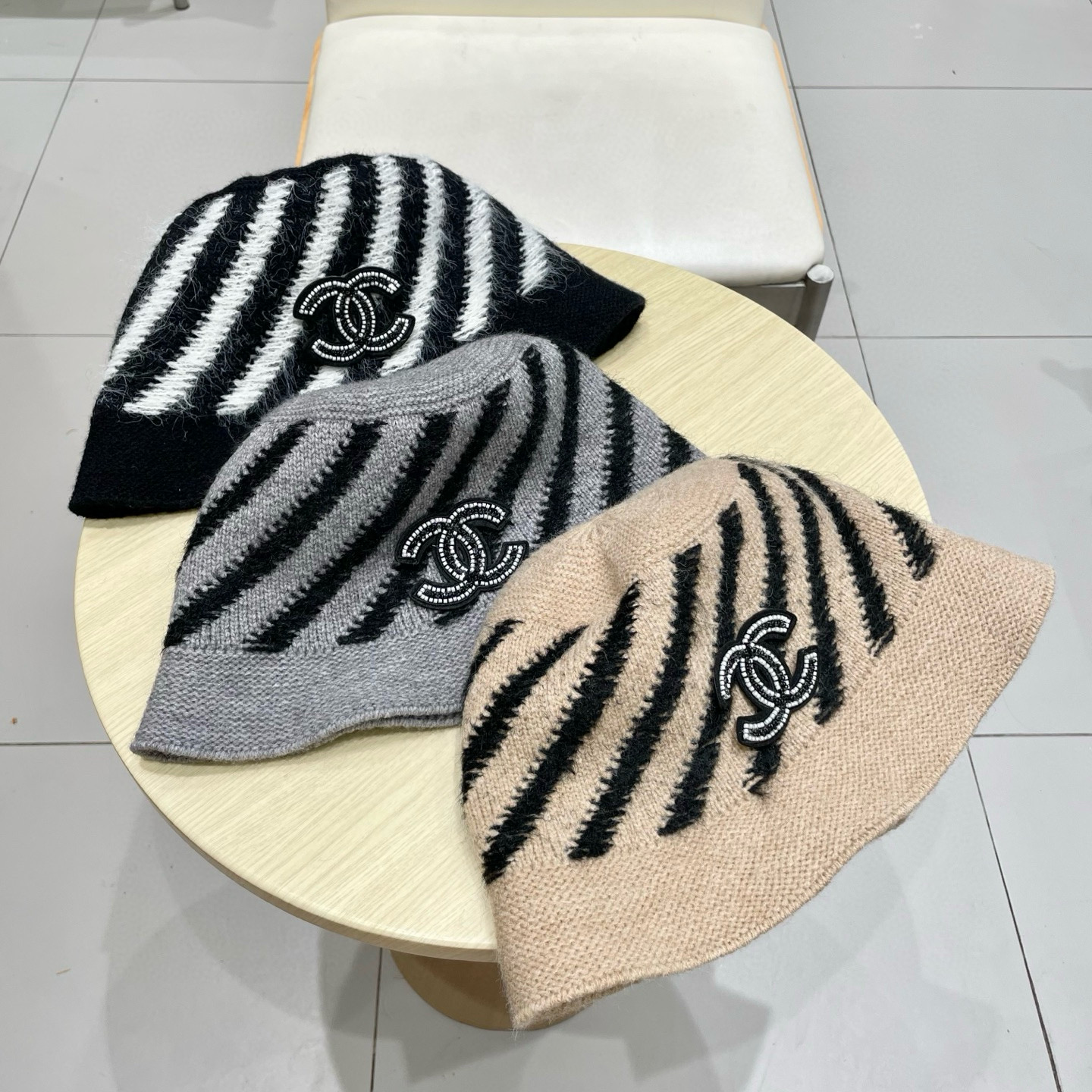 chanel香奈儿素颜遮脸显脸小渔夫帽秋冬保暖百搭混色针织盆帽可折叠水桶帽h