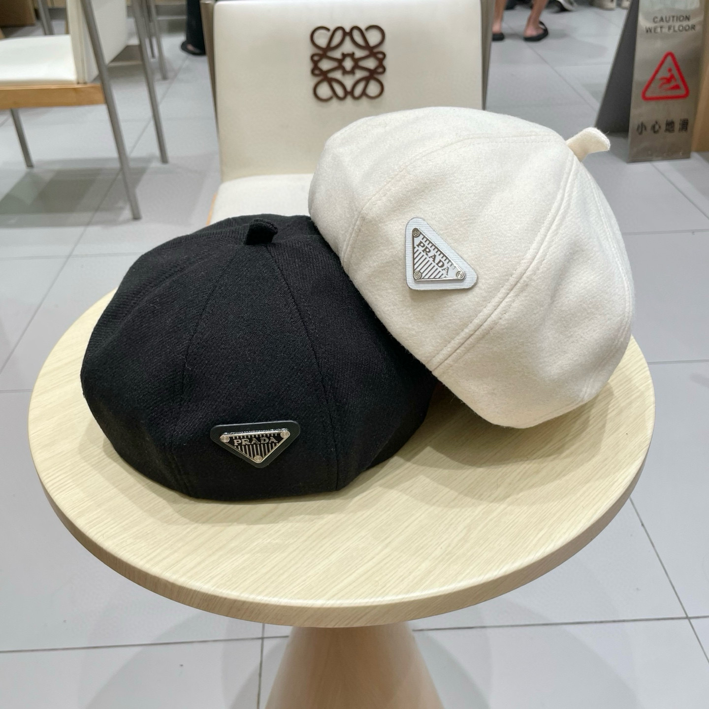 普拉达Prada新中式秋冬贝雷帽女高品质轻薄立体时尚百搭单品潮
