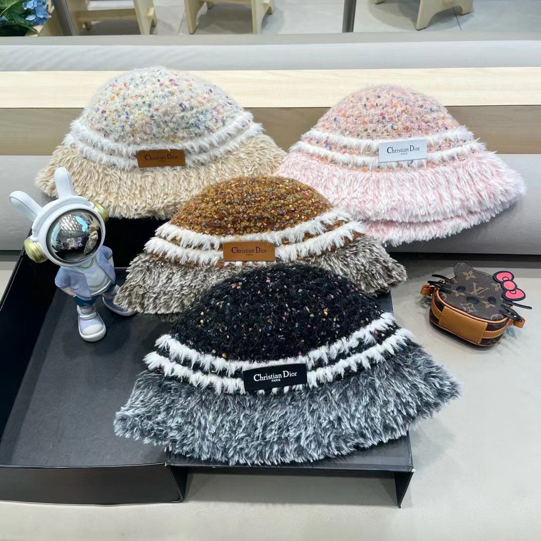 Dior网红毛绒加厚渔夫帽女百搭韩版秋冬盆帽保暖时尚彩色水桶帽显脸小