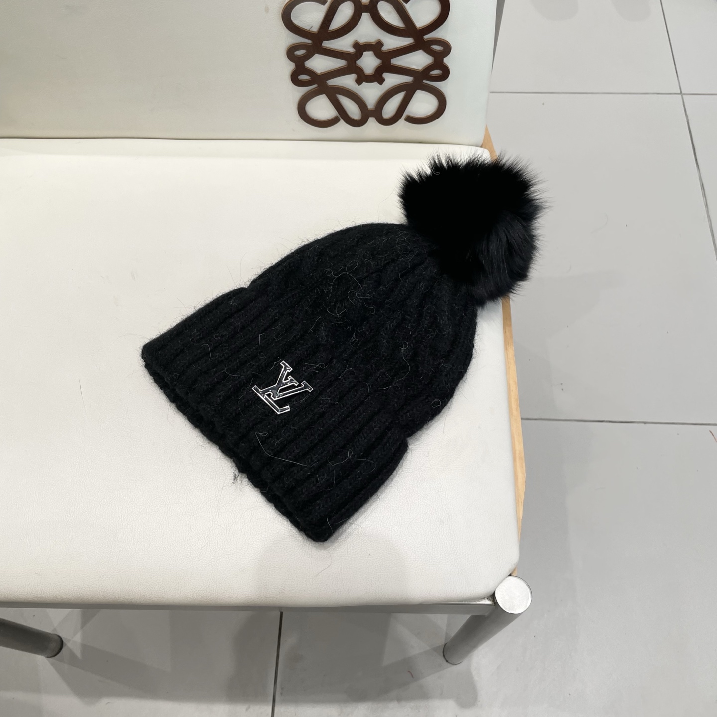 路易威登棒球帽 LouisVuitton😍新款LV毛线帽，重工打造♥️高端大气，百搭款🤗男女通用！跑量！