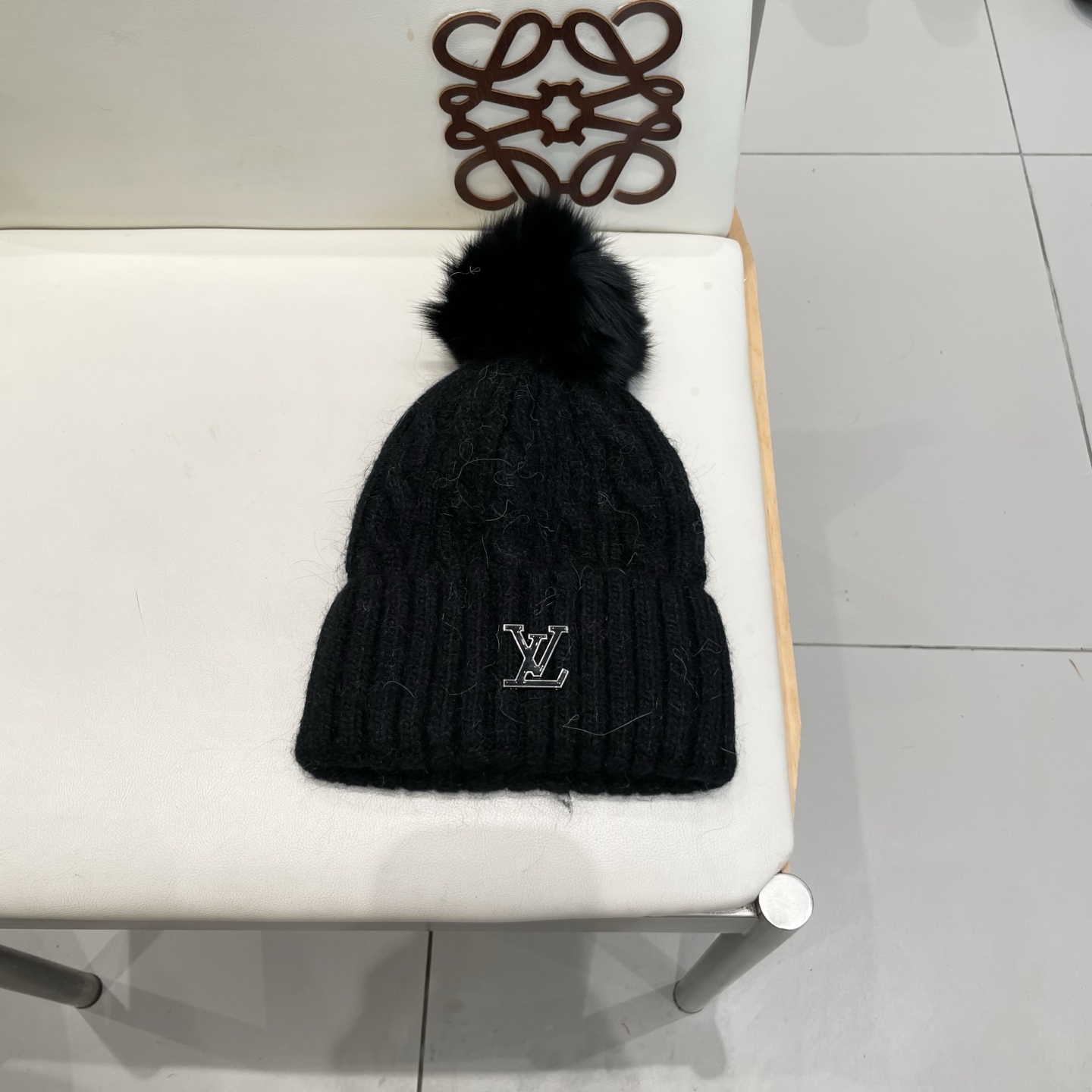 路易威登棒球帽 LouisVuitton😍新款LV毛线帽，重工打造♥️高端大气，百搭款🤗男女通用！跑量！