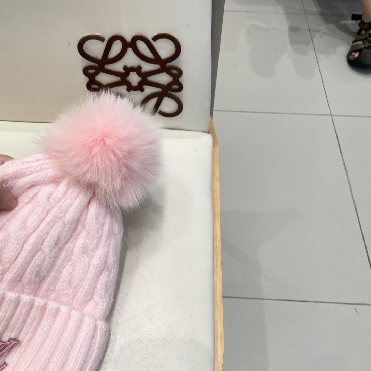 路易威登棒球帽 LouisVuitton😍新款LV毛线帽，重工打造♥️高端大气，百搭款🤗男女通用！跑量！