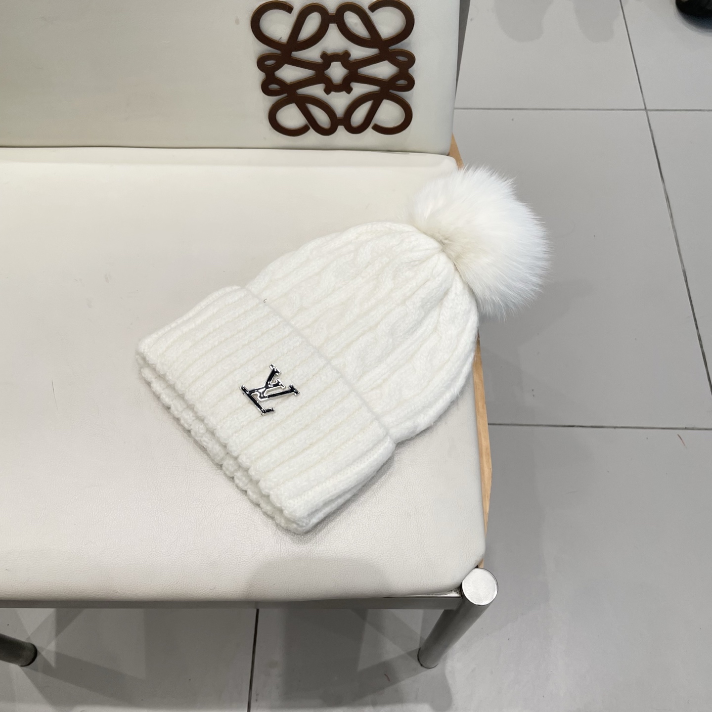 路易威登棒球帽 LouisVuitton😍新款LV毛线帽，重工打造♥️高端大气，百搭款🤗男女通用！跑量！