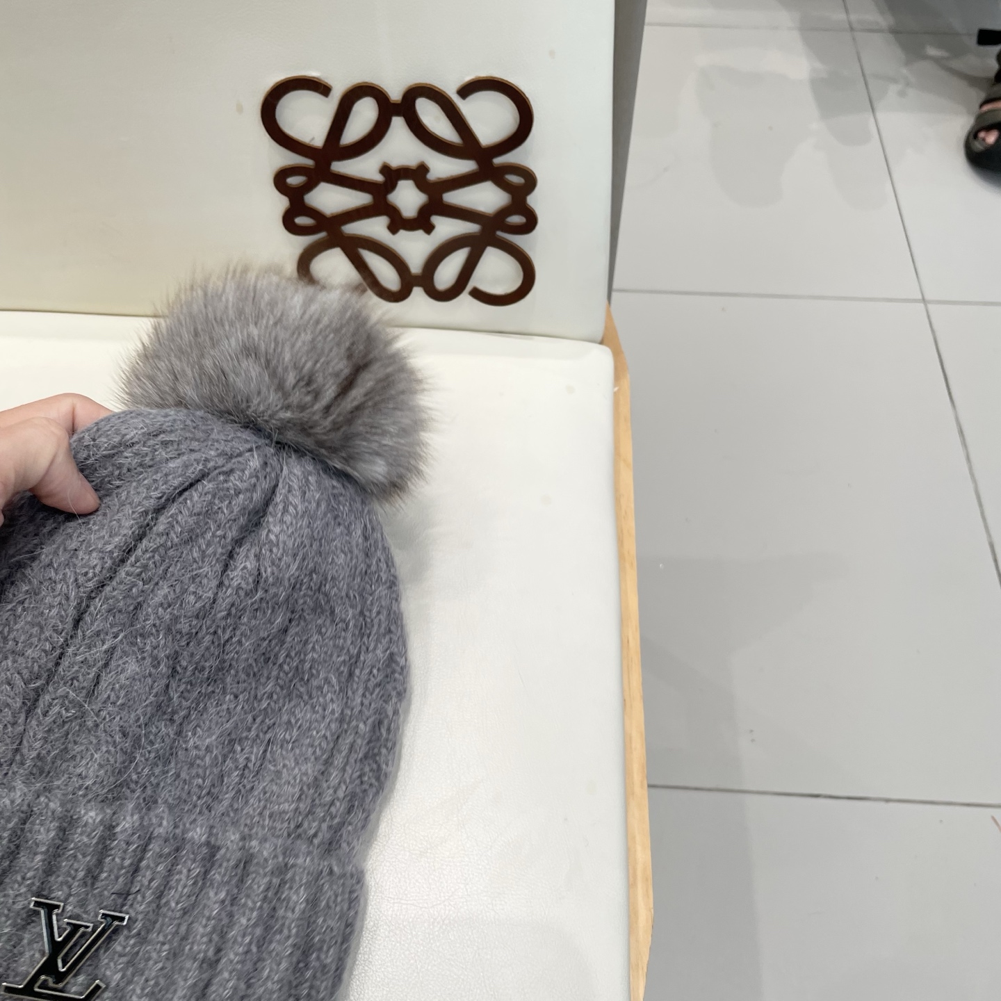 路易威登棒球帽 LouisVuitton😍新款LV毛线帽，重工打造♥️高端大气，百搭款🤗男女通用！跑量！