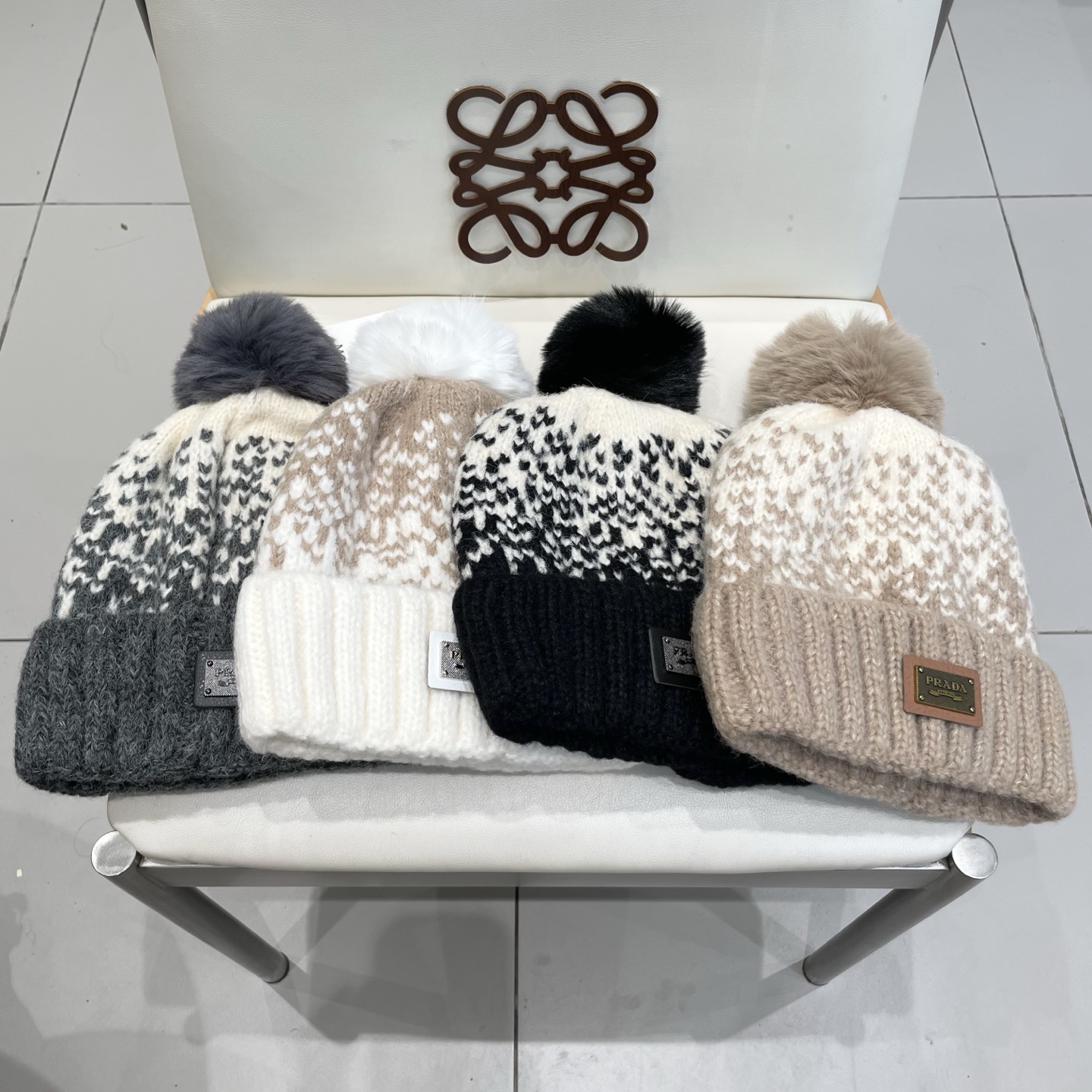 普拉达Prada韩版秋冬可爱毛球防寒保暖时尚提花加绒保暖帽女圣诞帽休闲毛线帽