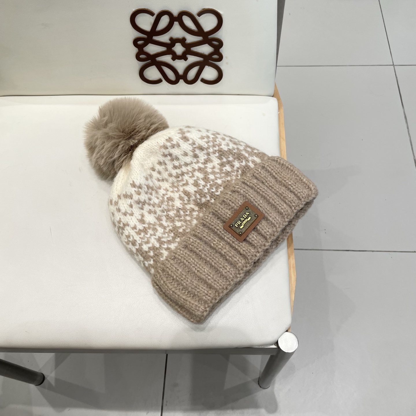 普拉达Prada韩版秋冬可爱毛球防寒保暖时尚提花加绒保暖帽女圣诞帽休闲毛线帽