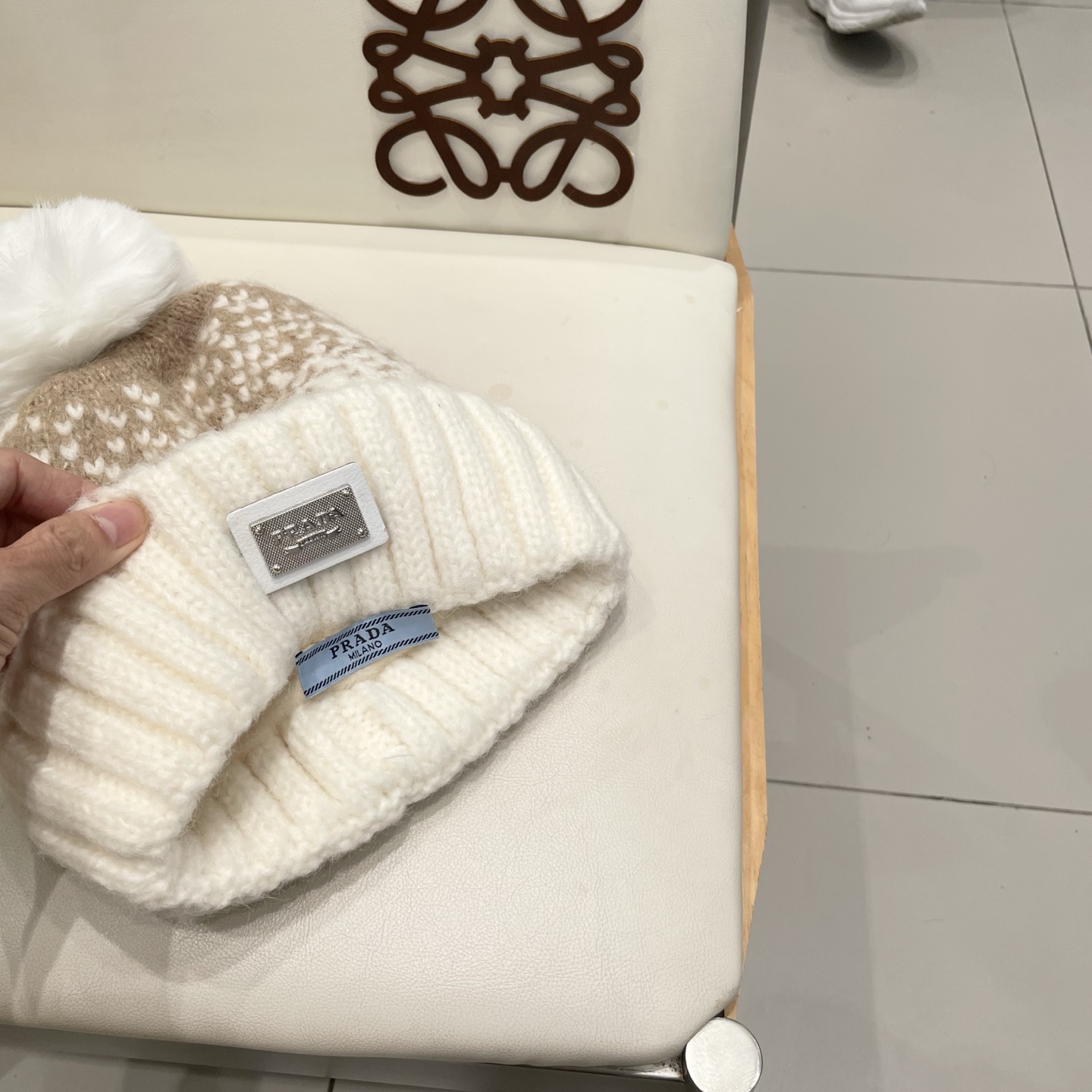 普拉达Prada韩版秋冬可爱毛球防寒保暖时尚提花加绒保暖帽女圣诞帽休闲毛线帽