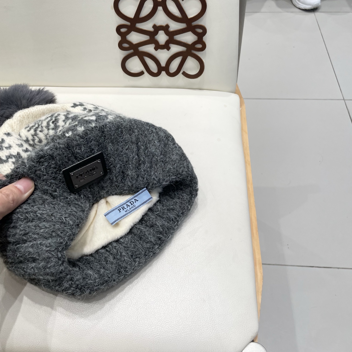 普拉达Prada韩版秋冬可爱毛球防寒保暖时尚提花加绒保暖帽女圣诞帽休闲毛线帽