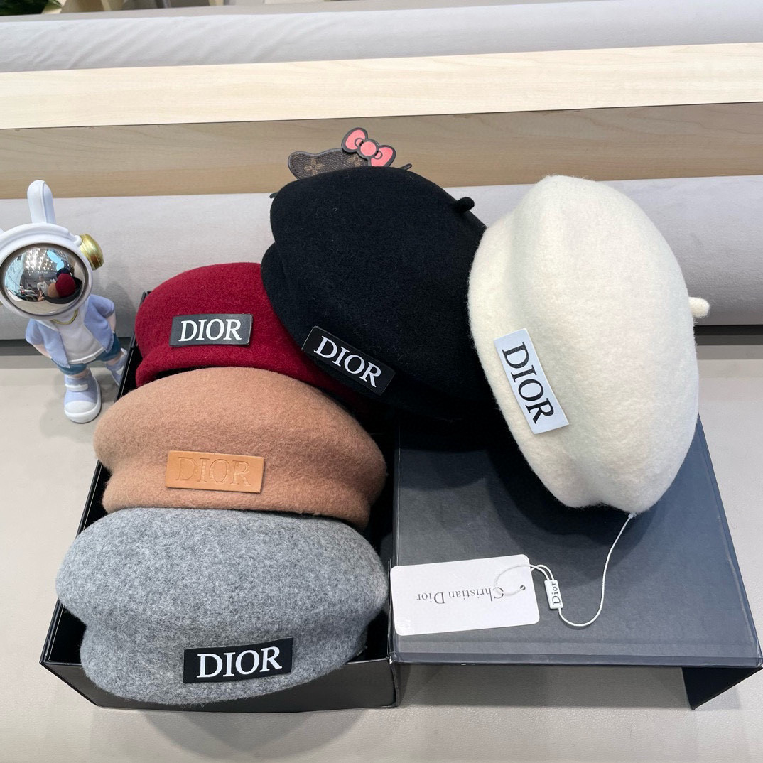 Dior韩国毛呢复古贝雷帽女秋冬百搭ins小众气质平顶画家帽时尚报童帽