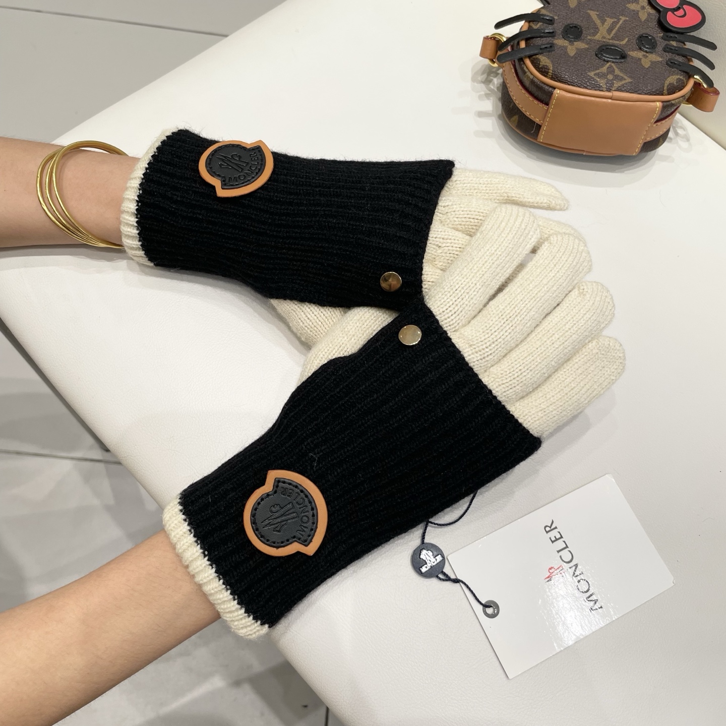 蒙口moncler针织羊毛保暖毛线手套女秋冬两用双层加长护臂时髦针织露二指触屏
