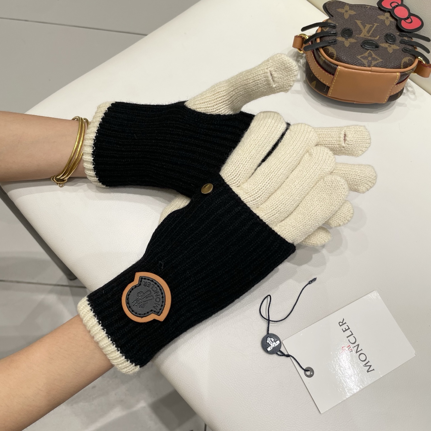 蒙口moncler针织羊毛保暖毛线手套女秋冬两用双层加长护臂时髦针织露二指触屏