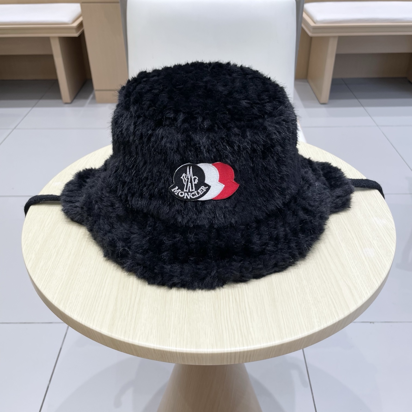 蒙口moncler冬季毛绒渔夫帽女2025新款大头围百搭加厚保暖护耳水桶帽