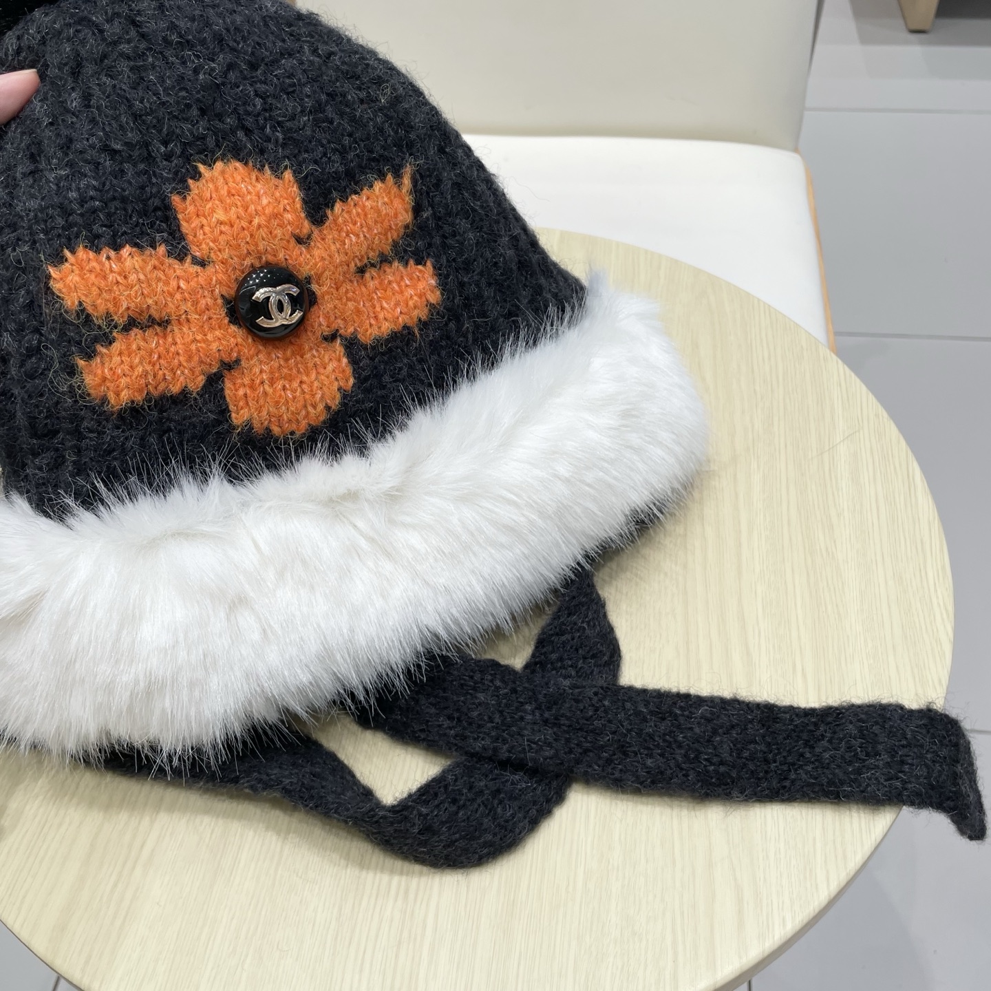 chanel香奈儿2025新款韩版花朵刺绣针织护耳帽女秋冬季加厚保暖毛线套头帽潮