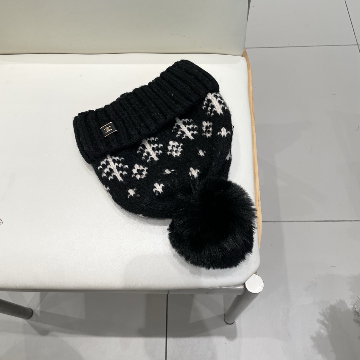 塞琳celine提花毛线帽子女秋冬新款费尔岛防寒护耳保暖大头围毛球针织帽