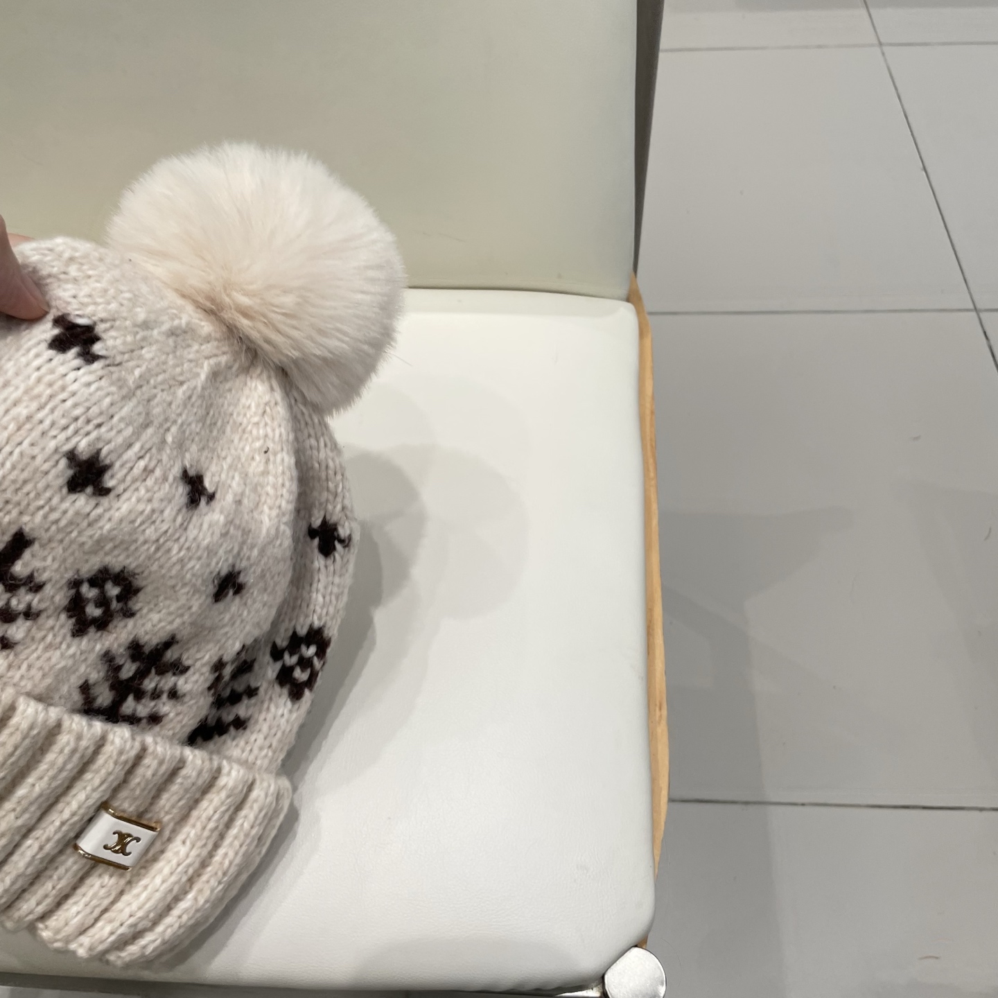 塞琳celine提花毛线帽子女秋冬新款费尔岛防寒护耳保暖大头围毛球针织帽