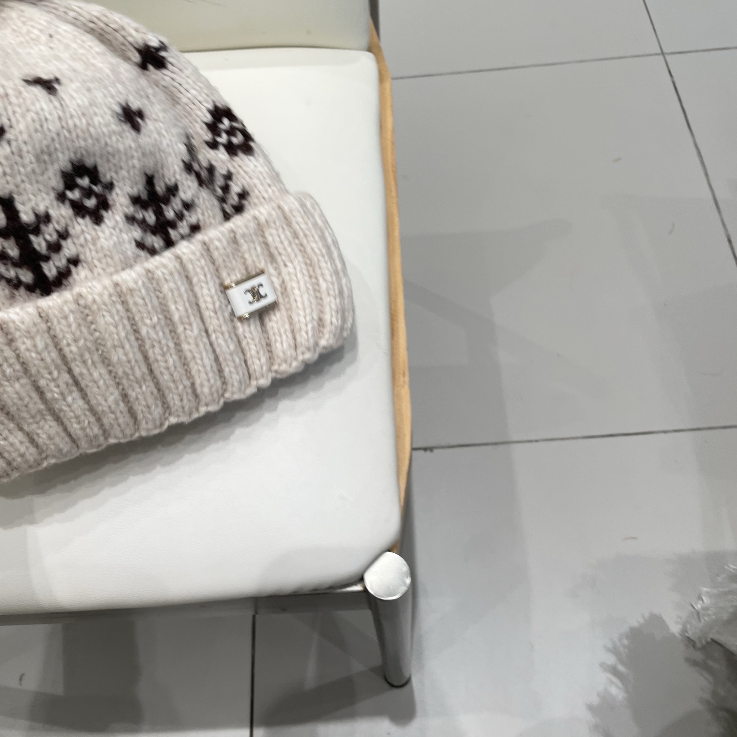 塞琳celine提花毛线帽子女秋冬新款费尔岛防寒护耳保暖大头围毛球针织帽