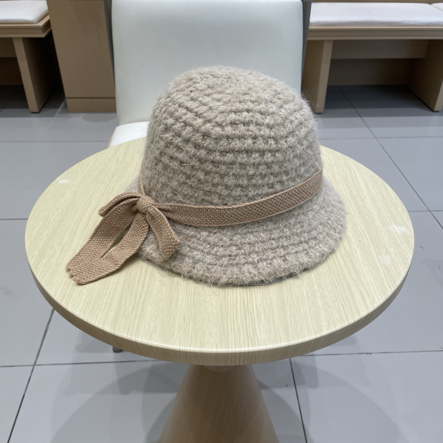 MONCLER蒙口百搭绑带蝴蝶结针织渔夫帽子女秋冬保暖显脸小毛线帽2025新款