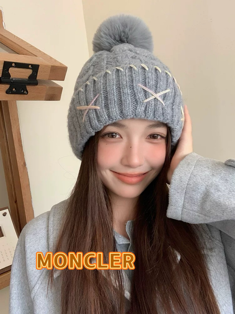 MONCLER毛球针织帽女韩版2025新款秋冬季时尚百搭显脸小加厚保暖毛线帽子