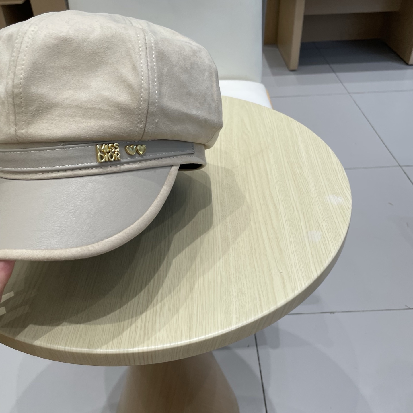 DIOR迪奥八角帽子女款秋冬季显脸小贝雷帽画家帽英伦风报童帽