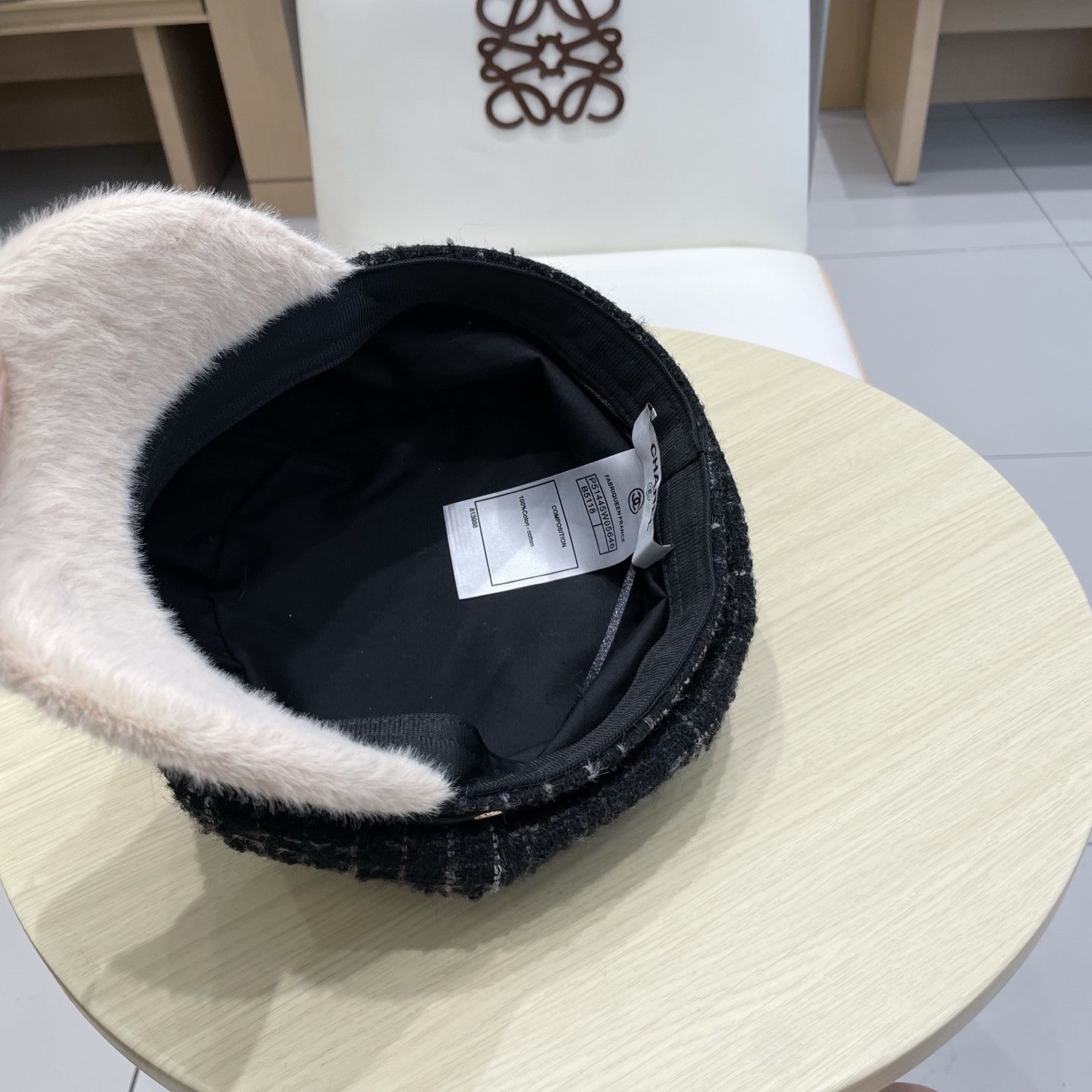 Chanel秋冬英伦复古八角画家帽子加绒加厚女士贝雷帽网红百搭保暖鸭舌帽