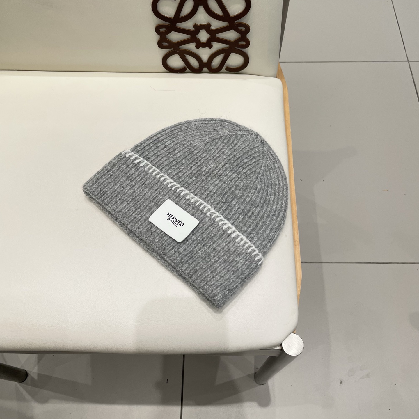 爱马仕hermes疯帽子 羊毛帽子冷帽 韩版保暖女针织毛线帽逛街包头防风新