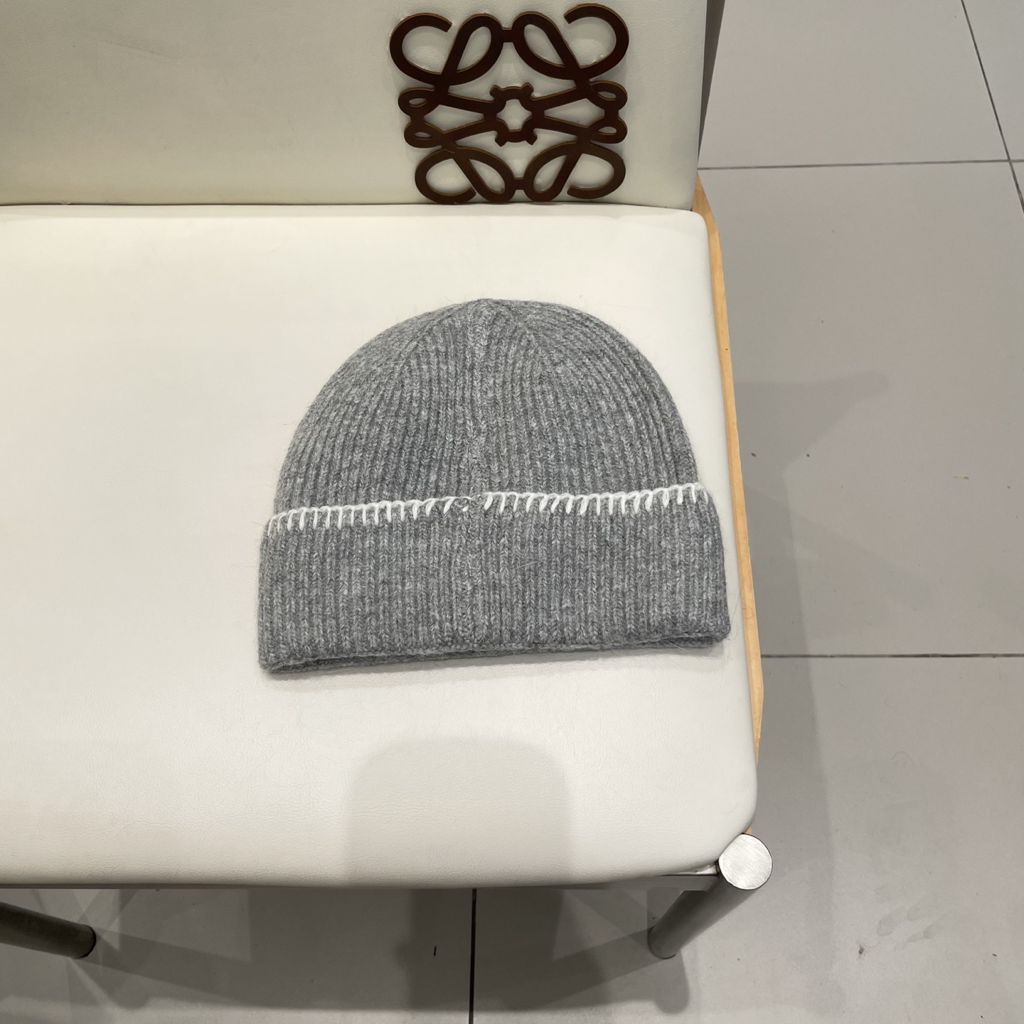 爱马仕hermes疯帽子 羊毛帽子冷帽 韩版保暖女针织毛线帽逛街包头防风新