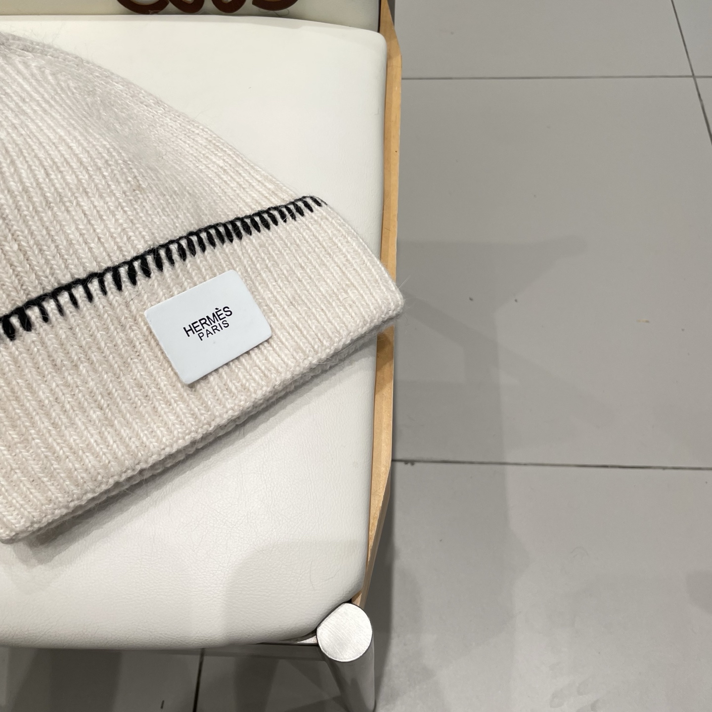 爱马仕hermes疯帽子 羊毛帽子冷帽 韩版保暖女针织毛线帽逛街包头防风新