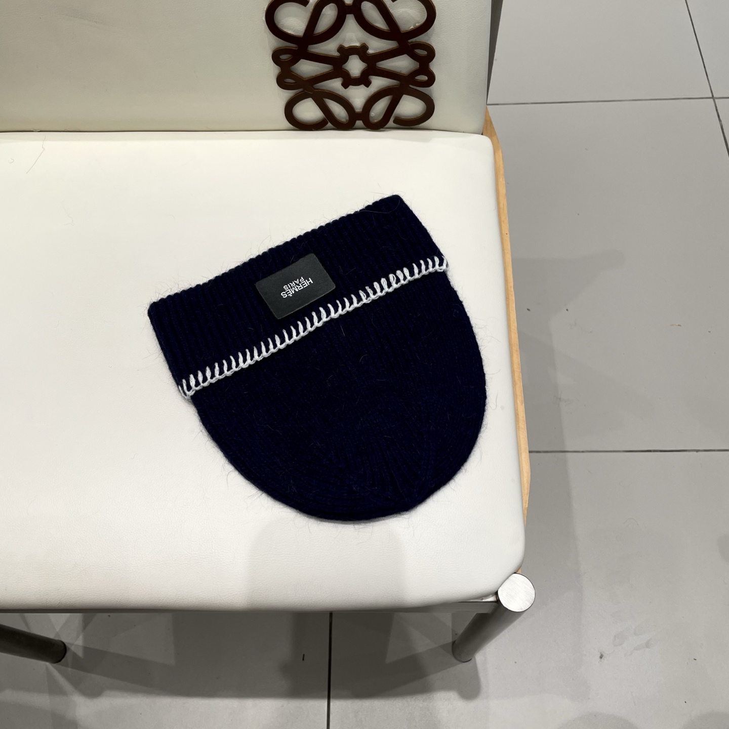 爱马仕hermes疯帽子 羊毛帽子冷帽 韩版保暖女针织毛线帽逛街包头防风新