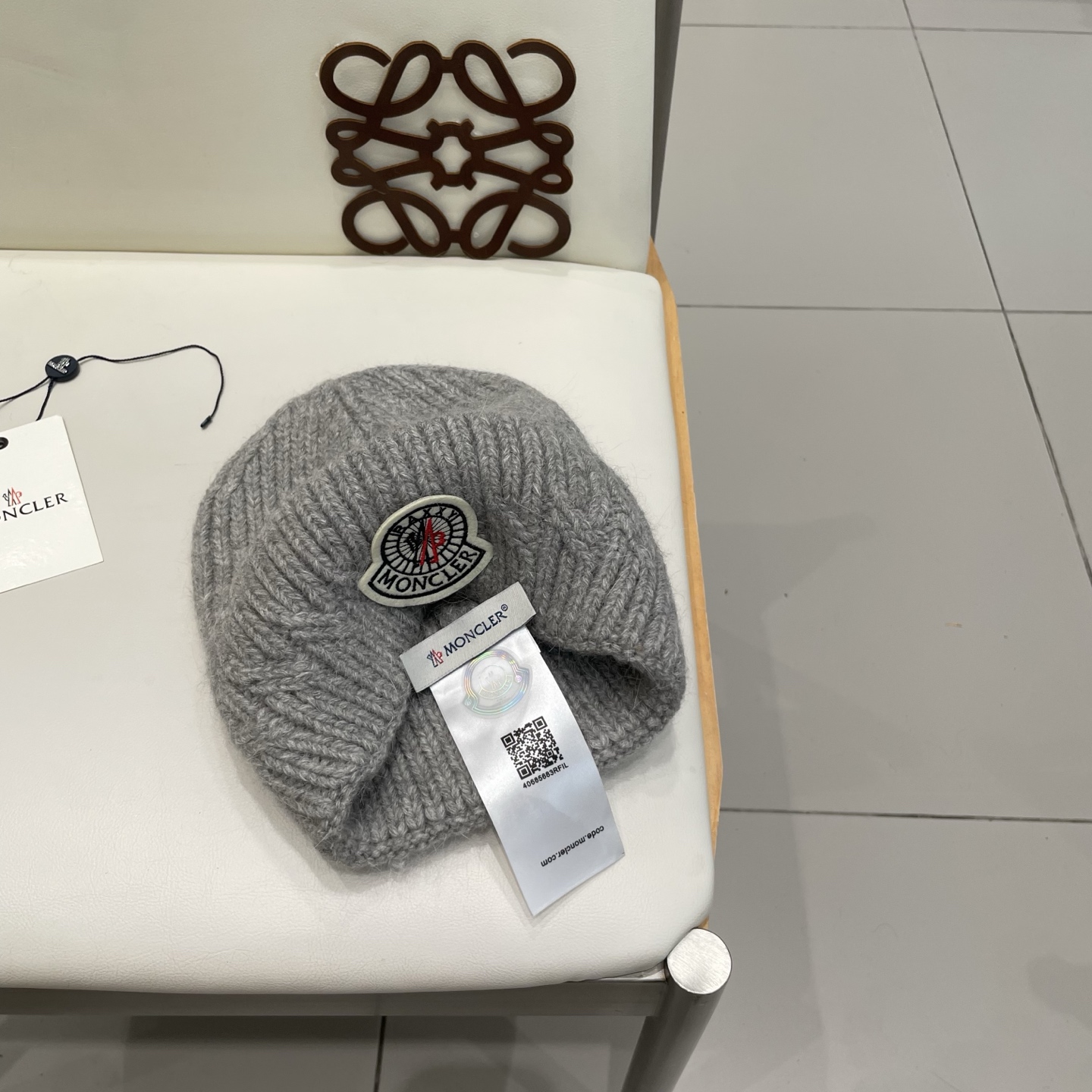 moncler兔毛针织帽女秋冬季新款加绒保暖毛线帽大头围护耳冷帽毛球百搭潮 h