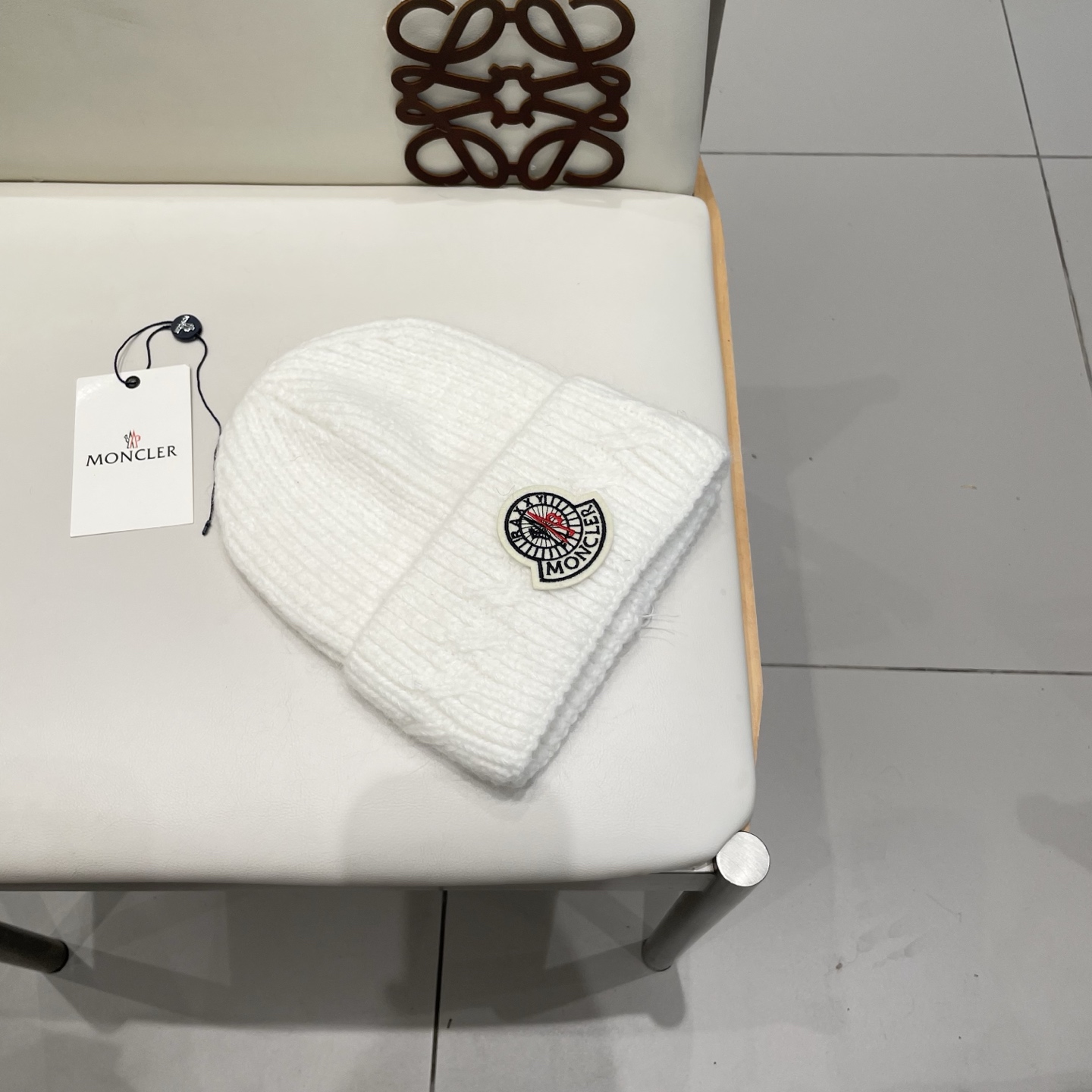 moncler兔毛针织帽女秋冬季新款加绒保暖毛线帽大头围护耳冷帽毛球百搭潮 h