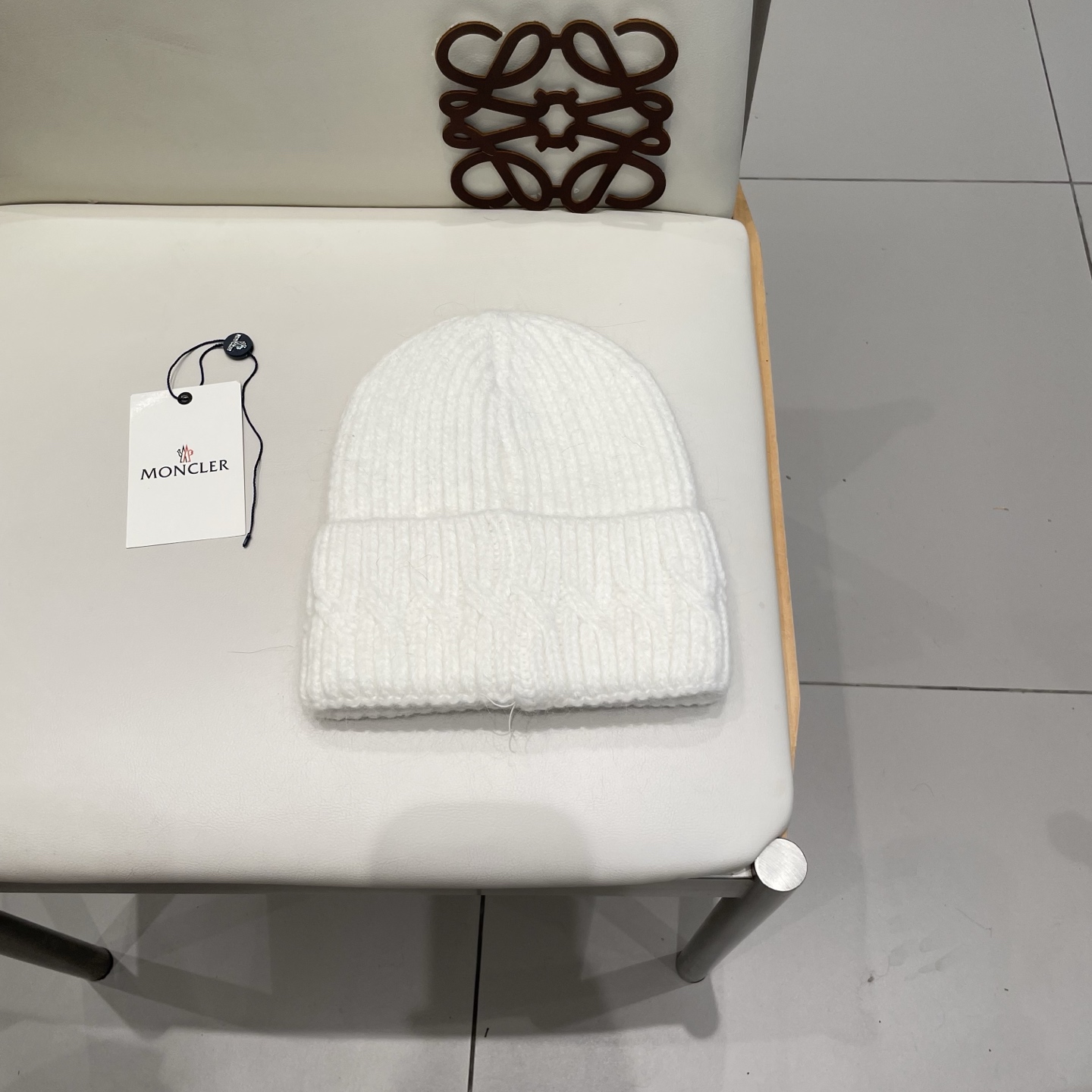 moncler兔毛针织帽女秋冬季新款加绒保暖毛线帽大头围护耳冷帽毛球百搭潮 h