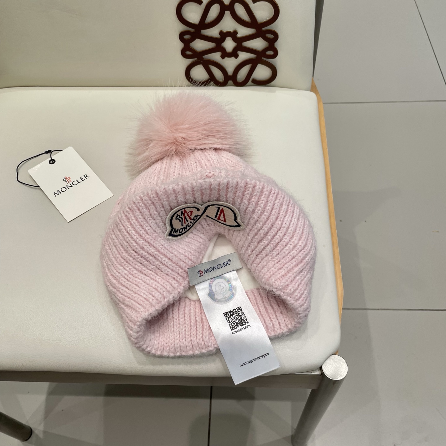 moncler秋冬毛球加厚加绒毛线帽双层户外保暖针织帽时尚潮流百搭毛球