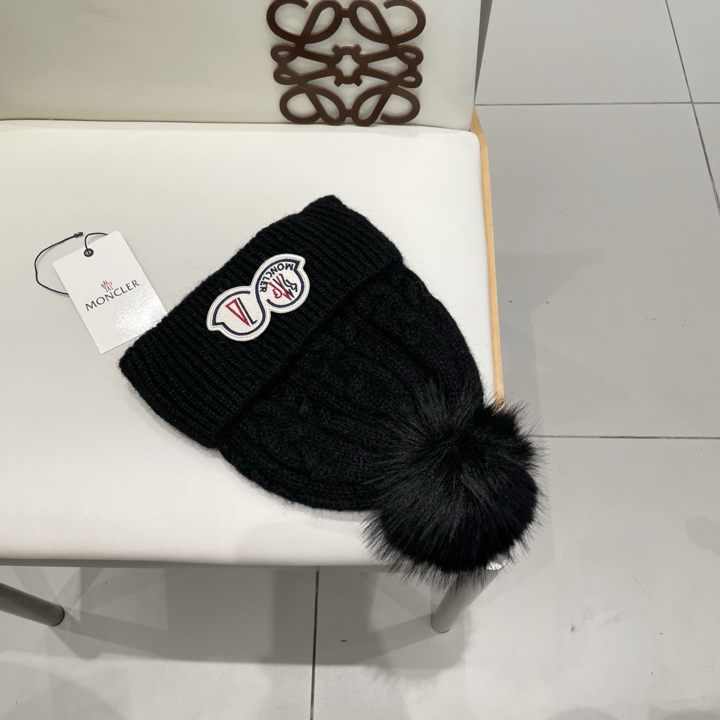 moncler秋冬毛球加厚加绒毛线帽双层户外保暖针织帽时尚潮流百搭毛球