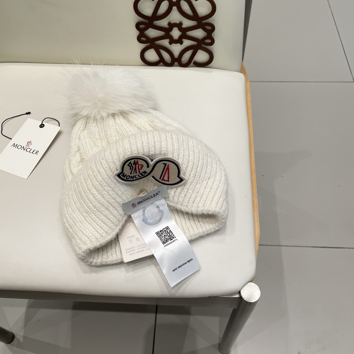 moncler秋冬毛球加厚加绒毛线帽双层户外保暖针织帽时尚潮流百搭毛球