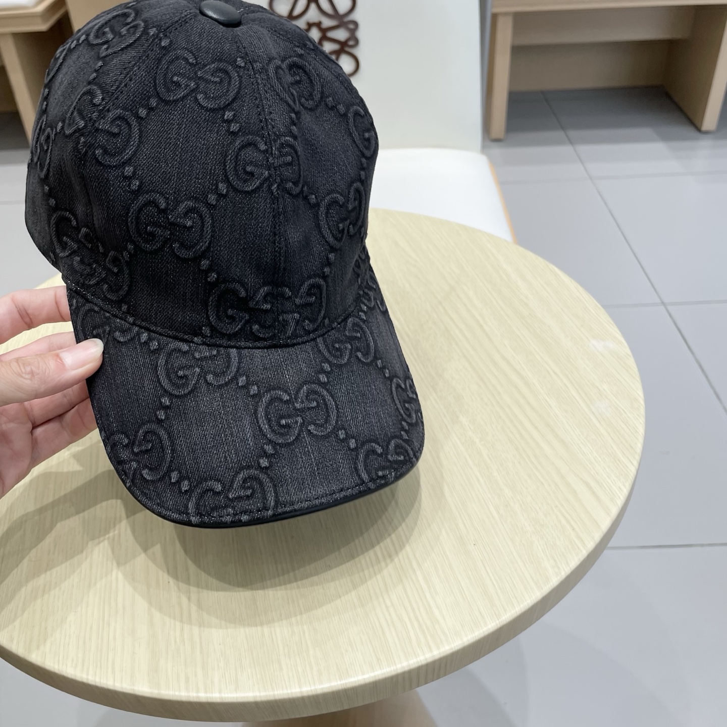 Gucci古奇新款原单棒球帽， 大双G，专柜1:1开模订制，完美对花，原版帆布面料+头层牛皮，轻盈透气！