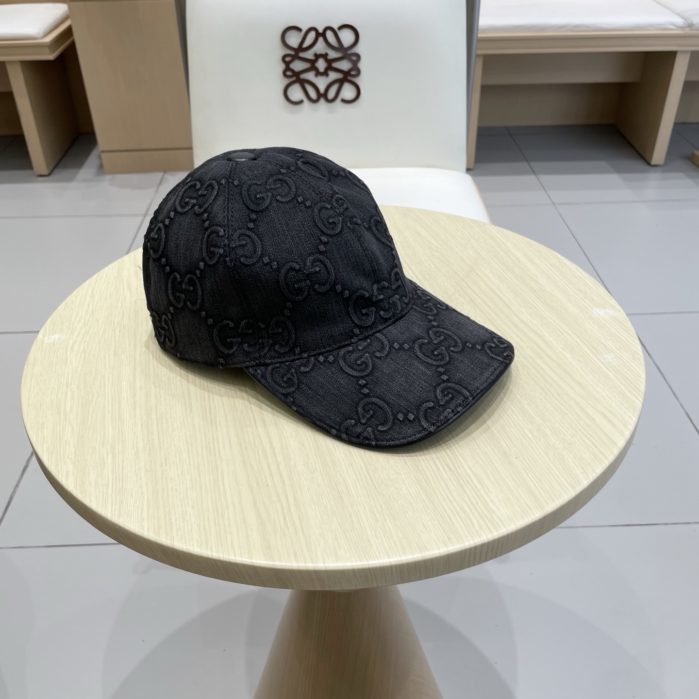 Gucci古奇新款原单棒球帽， 大双G，专柜1:1开模订制，完美对花，原版帆布面料+头层牛皮，轻盈透气！