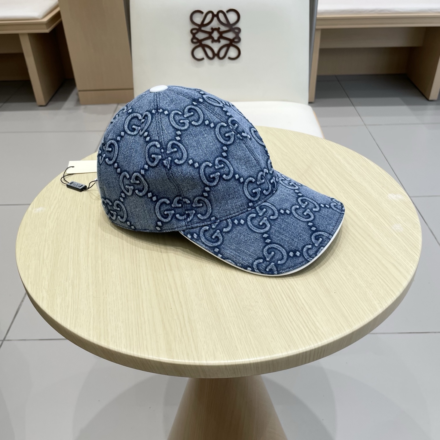 Gucci古奇新款原单棒球帽， 大双G，专柜1:1开模订制，完美对花，原版帆布面料+头层牛皮，轻盈透气！