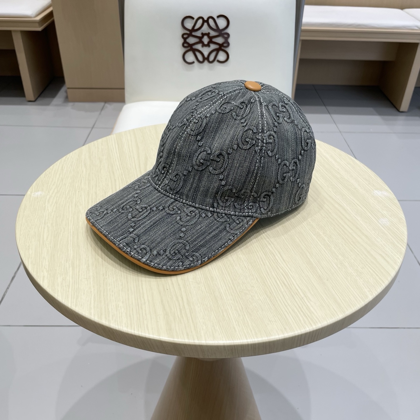 Gucci古奇新款原单棒球帽， 大双G，专柜1:1开模订制，完美对花，原版帆布面料+头层牛皮，轻盈透气！