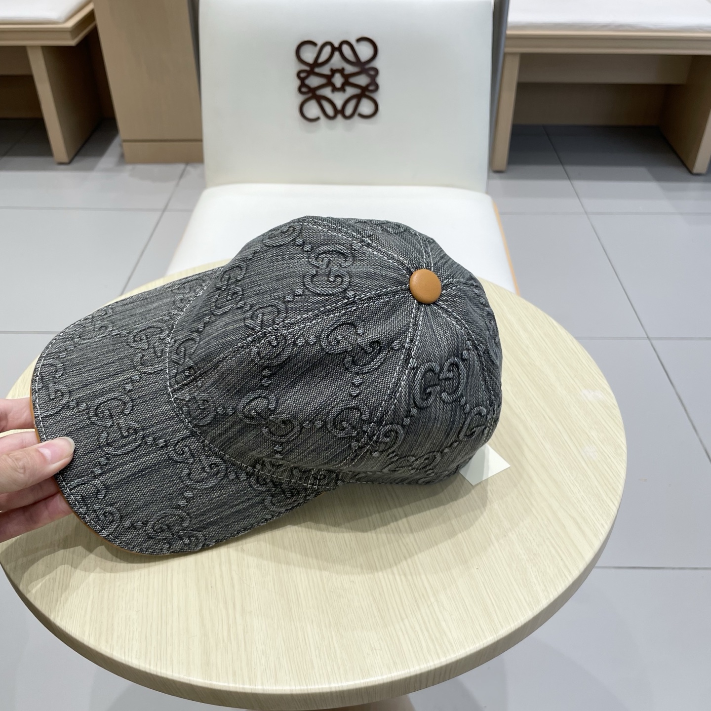 Gucci古奇新款原单棒球帽， 大双G，专柜1:1开模订制，完美对花，原版帆布面料+头层牛皮，轻盈透气！