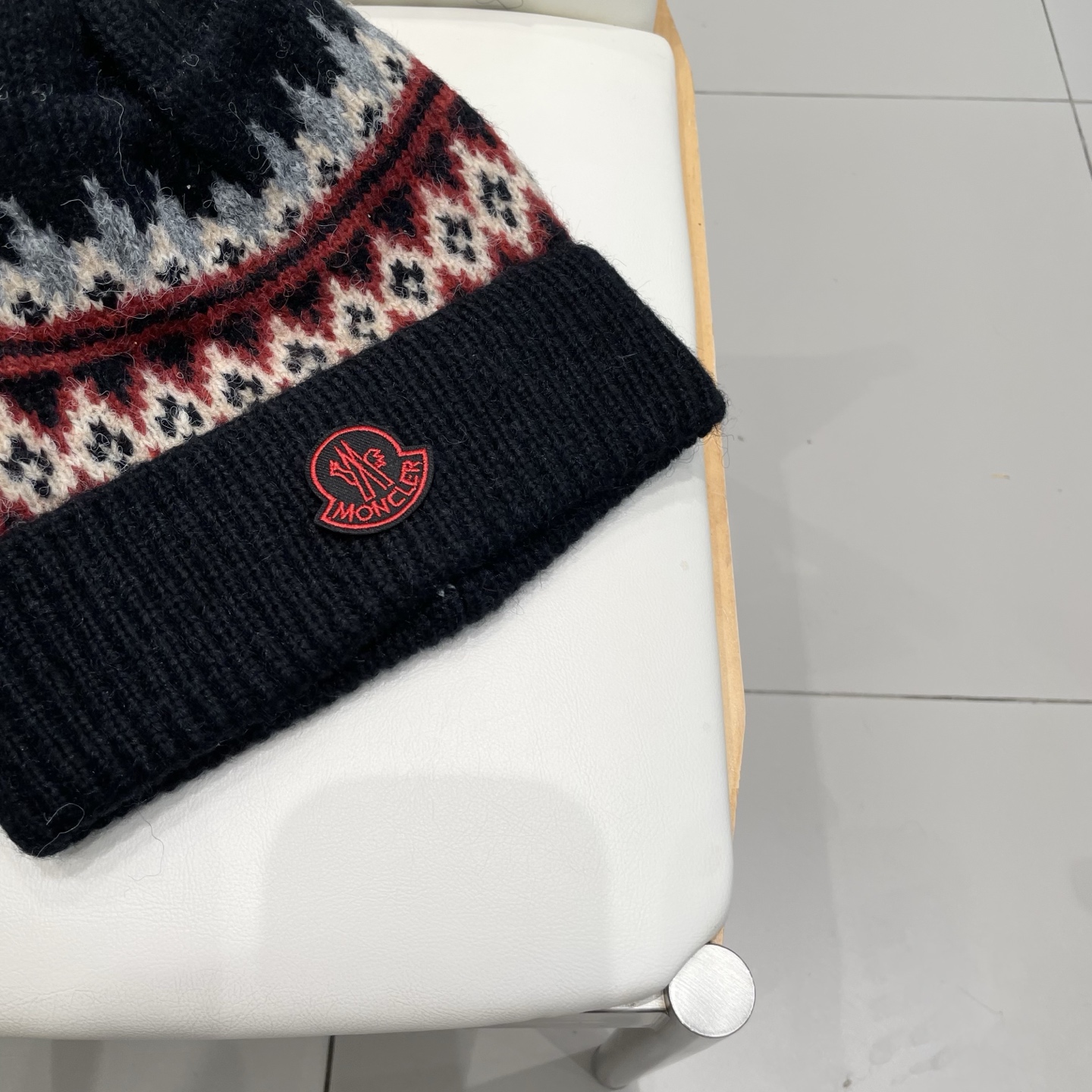 moncler羊毛混纺毛线帽女秋冬季防寒保暖加厚韩系复古时尚提花针织套头帽