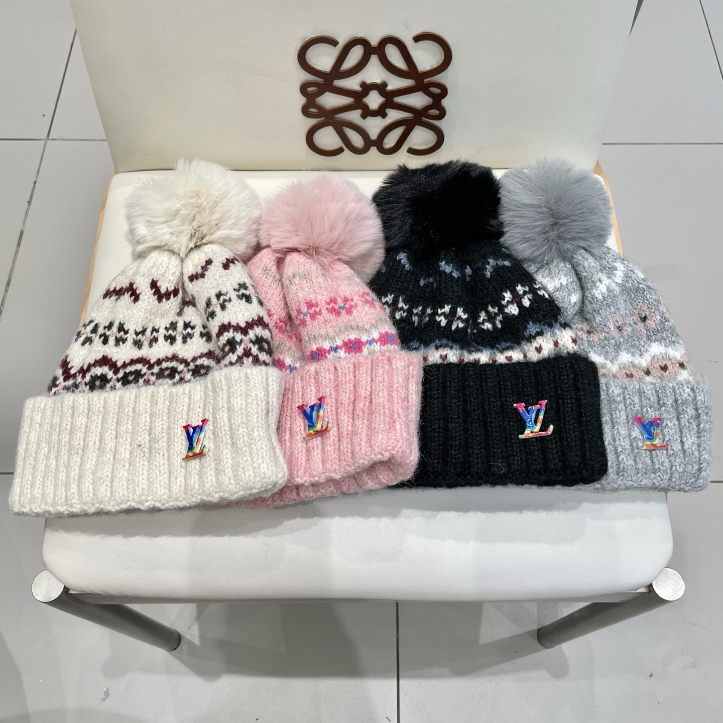 lv路易威登冬季复古提花民族风保暖加绒加厚防寒针织帽户外骑行帽护耳包头帽