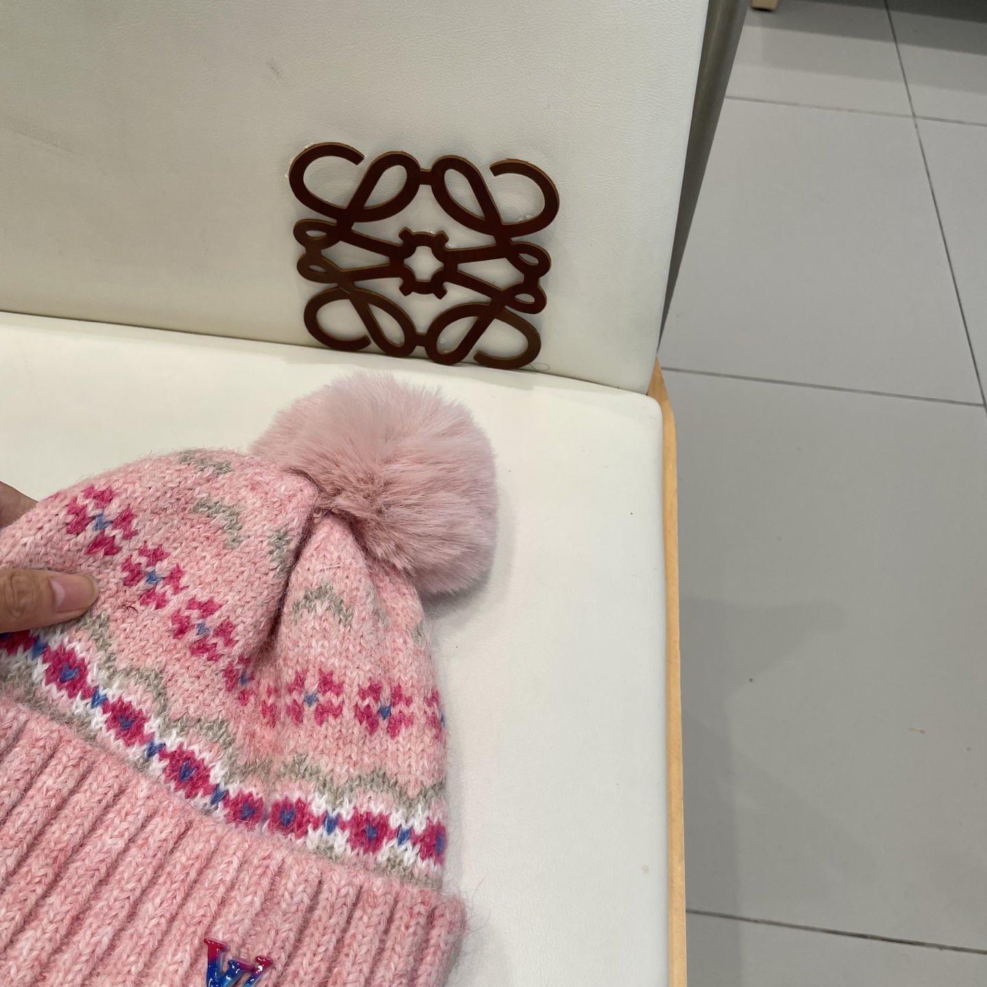 lv路易威登冬季复古提花民族风保暖加绒加厚防寒针织帽户外骑行帽护耳包头帽