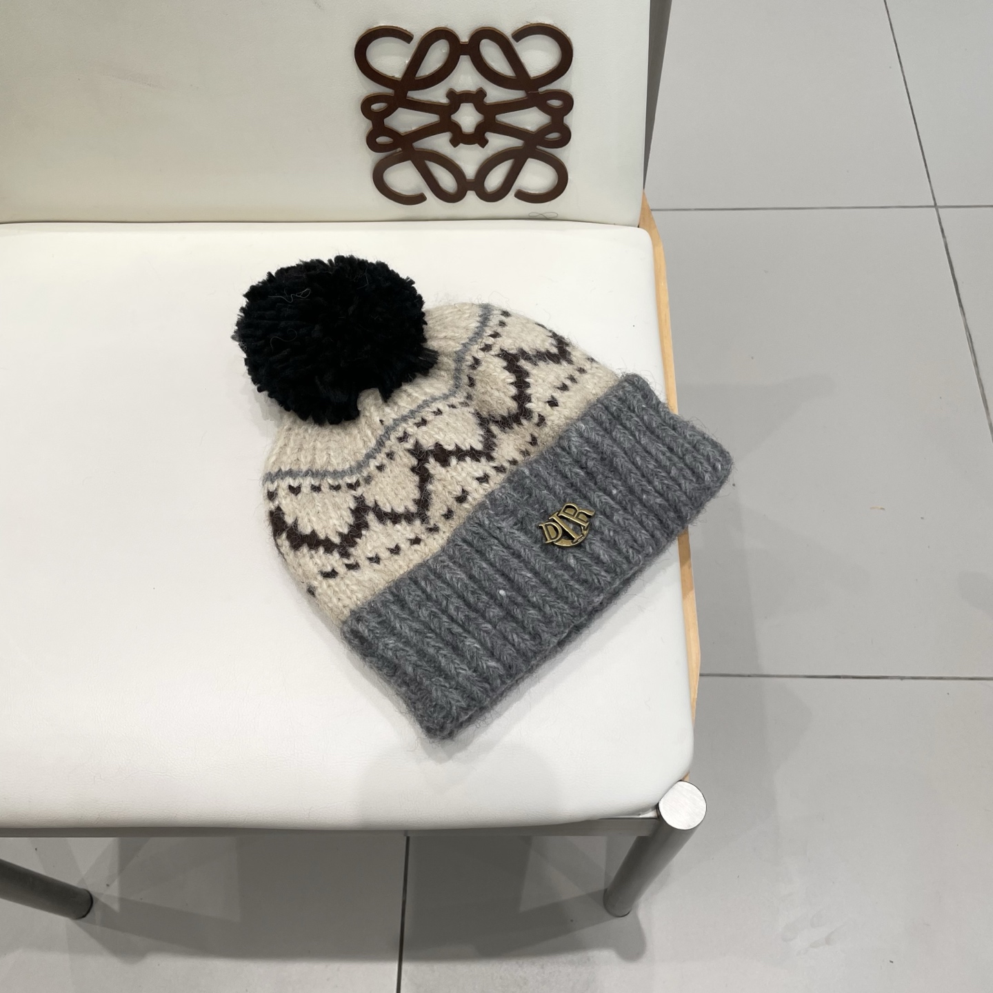 迪奥Dior费尔岛风提花毛球毛线帽子女秋冬保暖加厚针织双层包头帽百搭出游