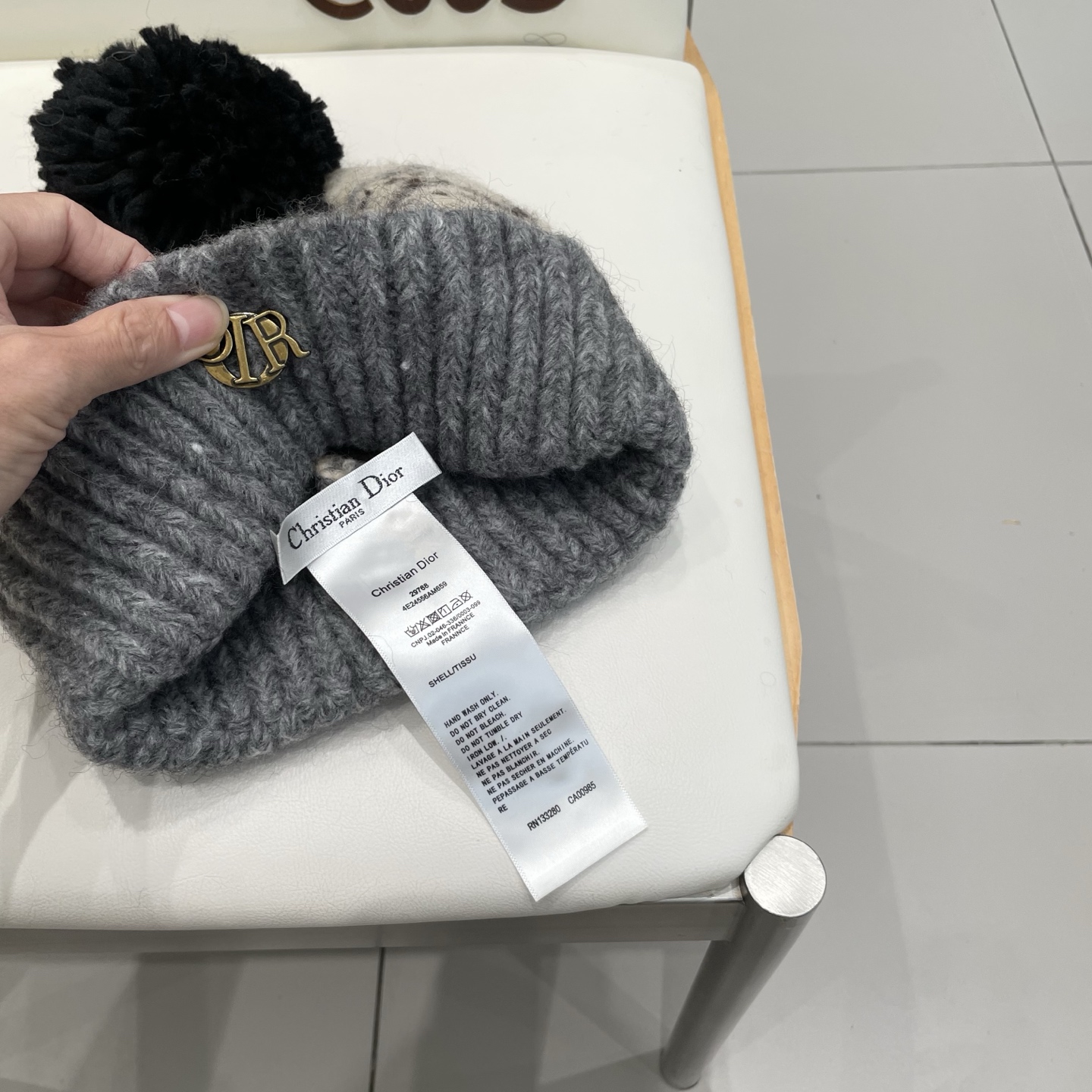 迪奥Dior费尔岛风提花毛球毛线帽子女秋冬保暖加厚针织双层包头帽百搭出游