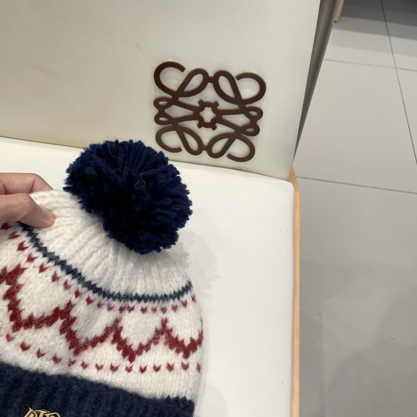 迪奥Dior费尔岛风提花毛球毛线帽子女秋冬保暖加厚针织双层包头帽百搭出游