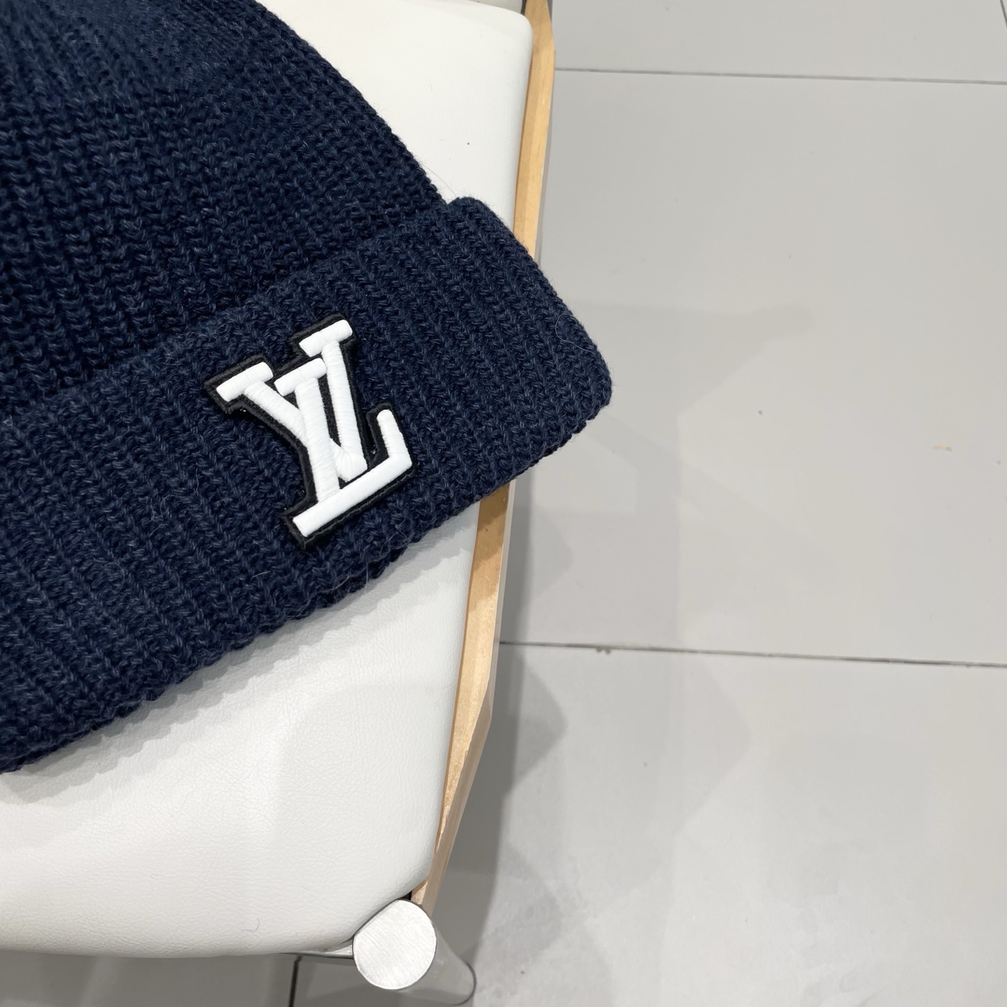 Lv路易斯新款毛线帽