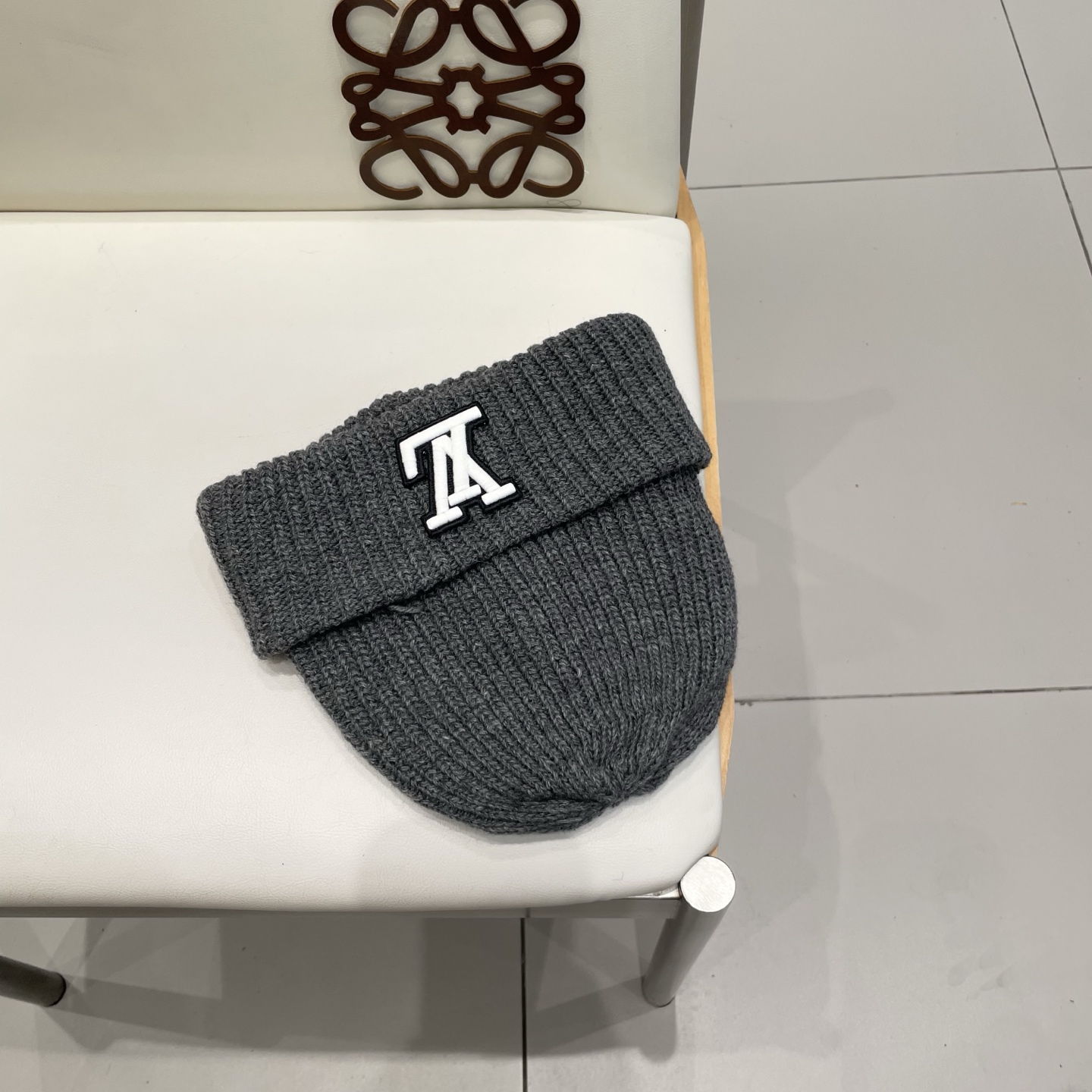 Lv路易斯新款毛线帽