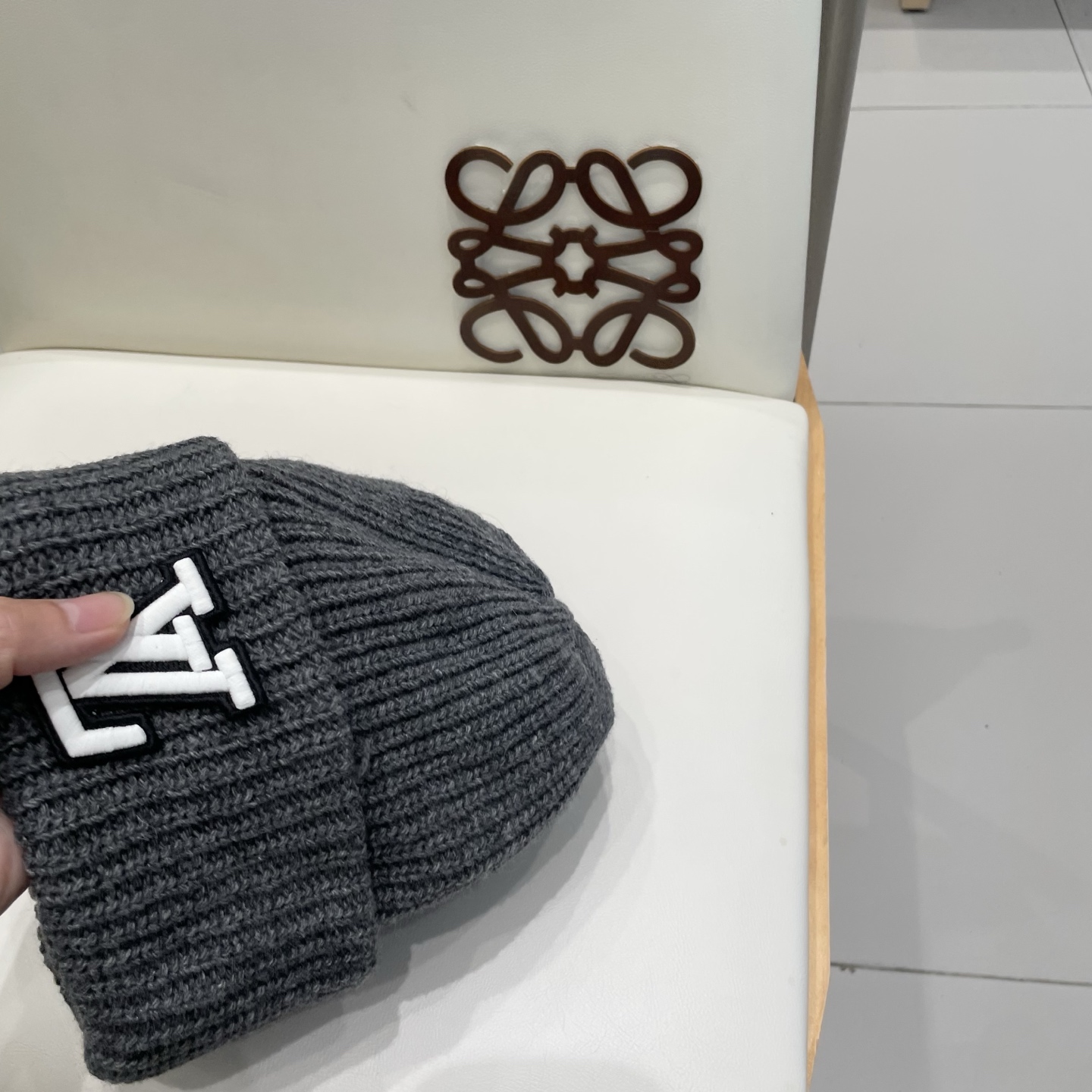 Lv路易斯新款毛线帽